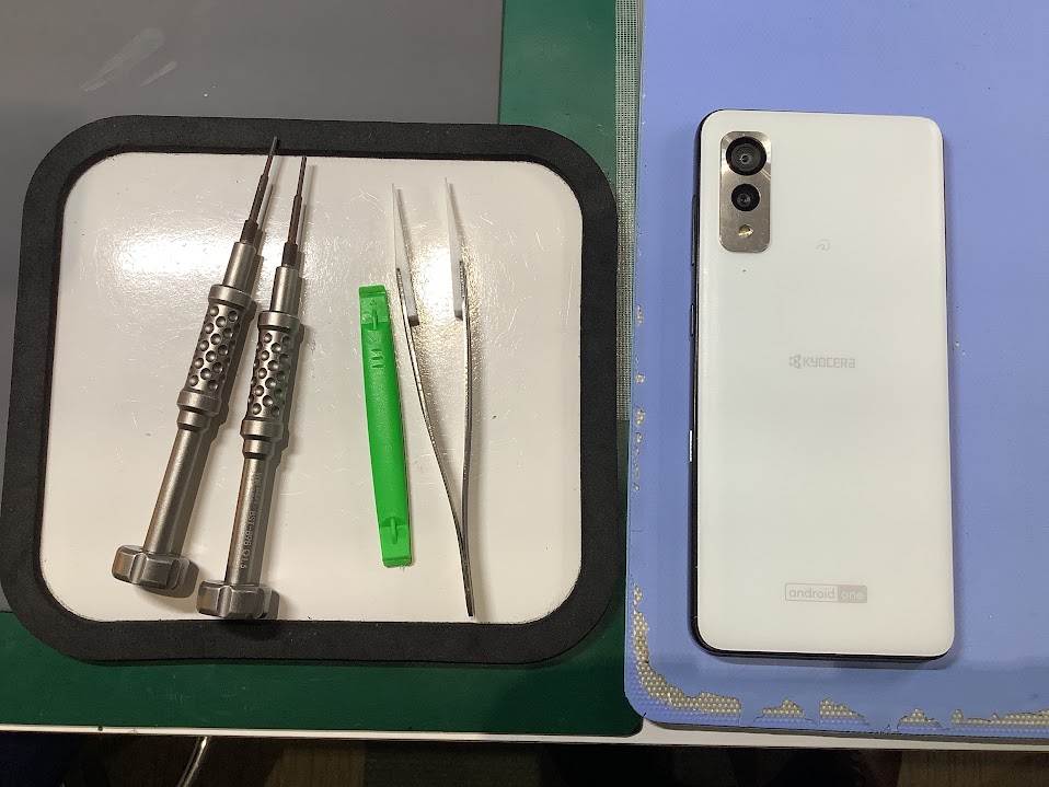 AQUOSsense8の画面交換ならデータをそのまま・最短即日修理のスマホ